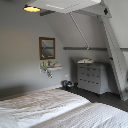 B&B Groepsaccommodatie De Pastorie Lage Mierde Zewnętrze zdjęcie